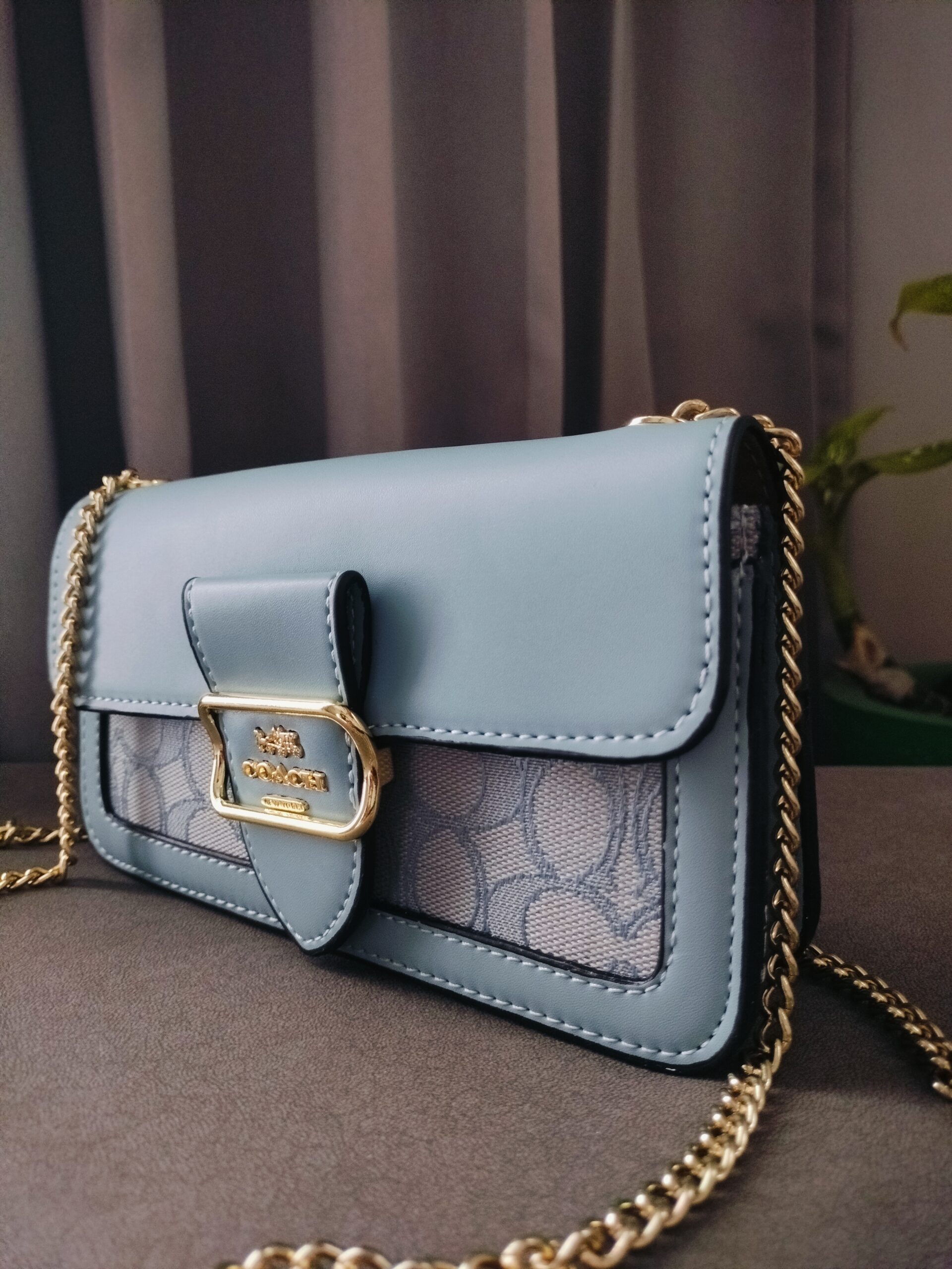 Adda Chic Faux Leather Crossbody Bag