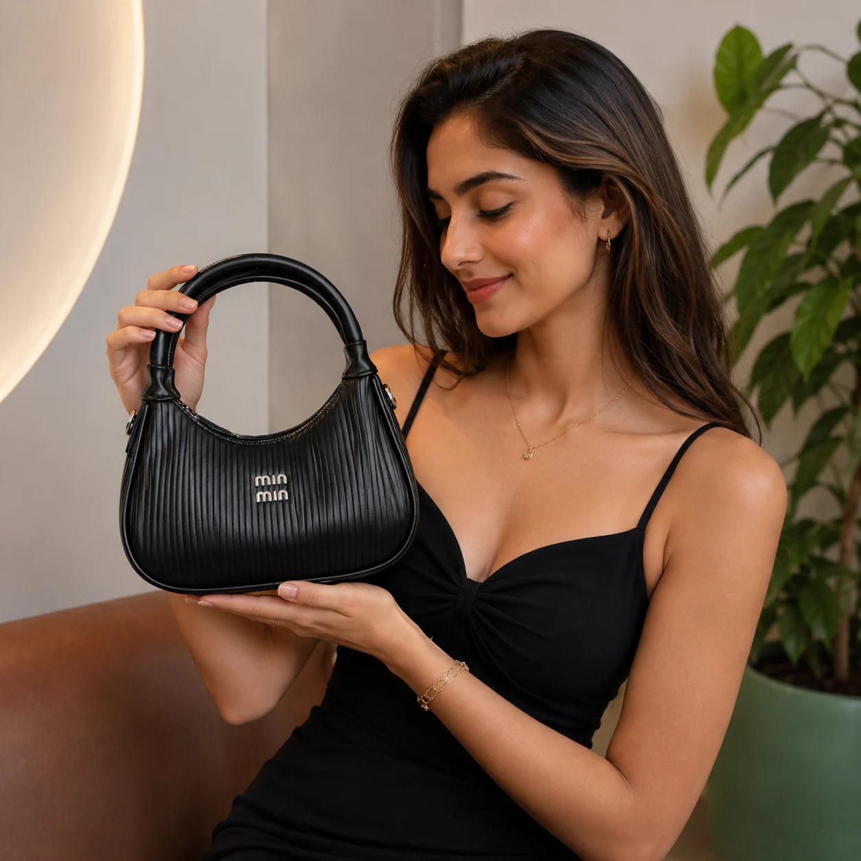 Min Min Premium Pleated PU Leather Handbag with Detachable Strap